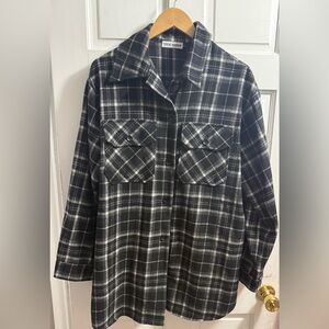 Steve Madden Black and White Plaid Shirt Jacket